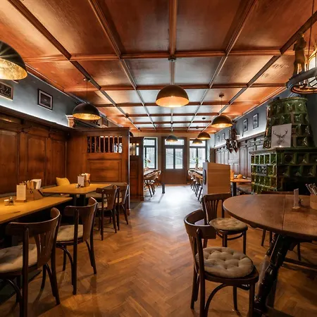 Modernes Im Herzen Der Ravensburger Altstadt